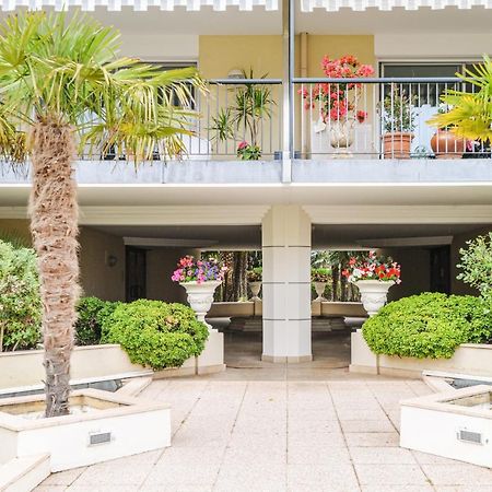 Le Lido - Piscine, Proche Plage Кань-сюр-Мер Экстерьер фото
